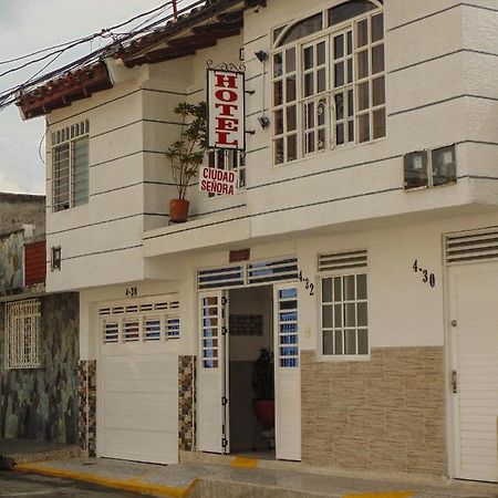 Hotel Ciudad Senora Buga Bagian luar foto