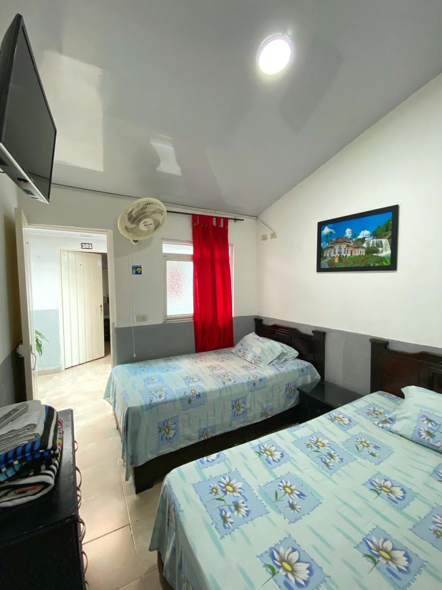 Hotel Ciudad Senora Buga Bagian luar foto